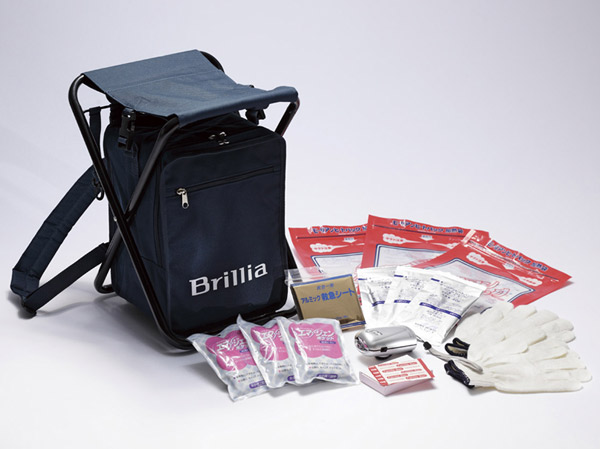 earthquake ・ Disaster-prevention measures.  [3rd Safety (help each other) disaster prevention Luc] Goods for disaster prevention has entered a "Brillia original disaster prevention Luc" has been standard equipment in each dwelling unit. (Same specifications)