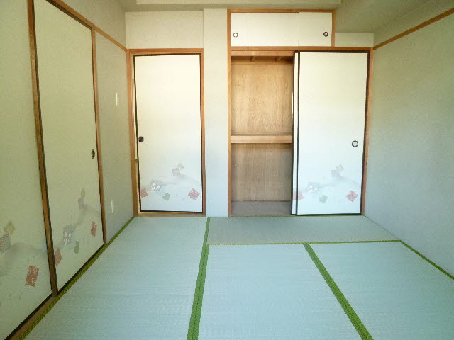 Other room space