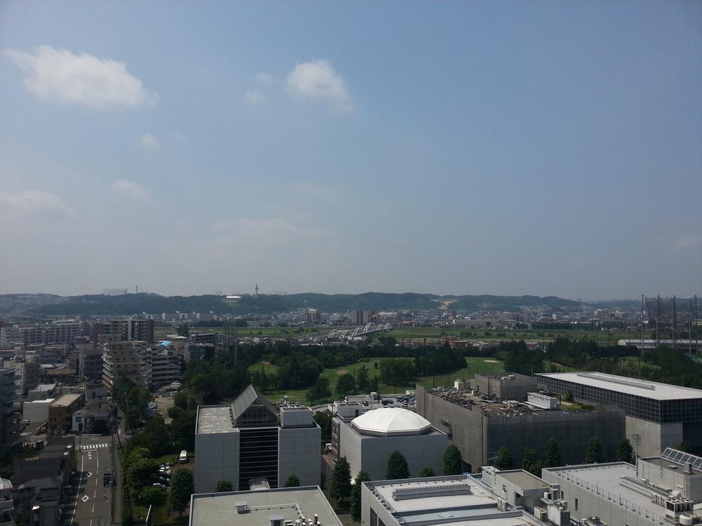 View photos from the dwelling unit. View from local (07 May 2013) Shooting