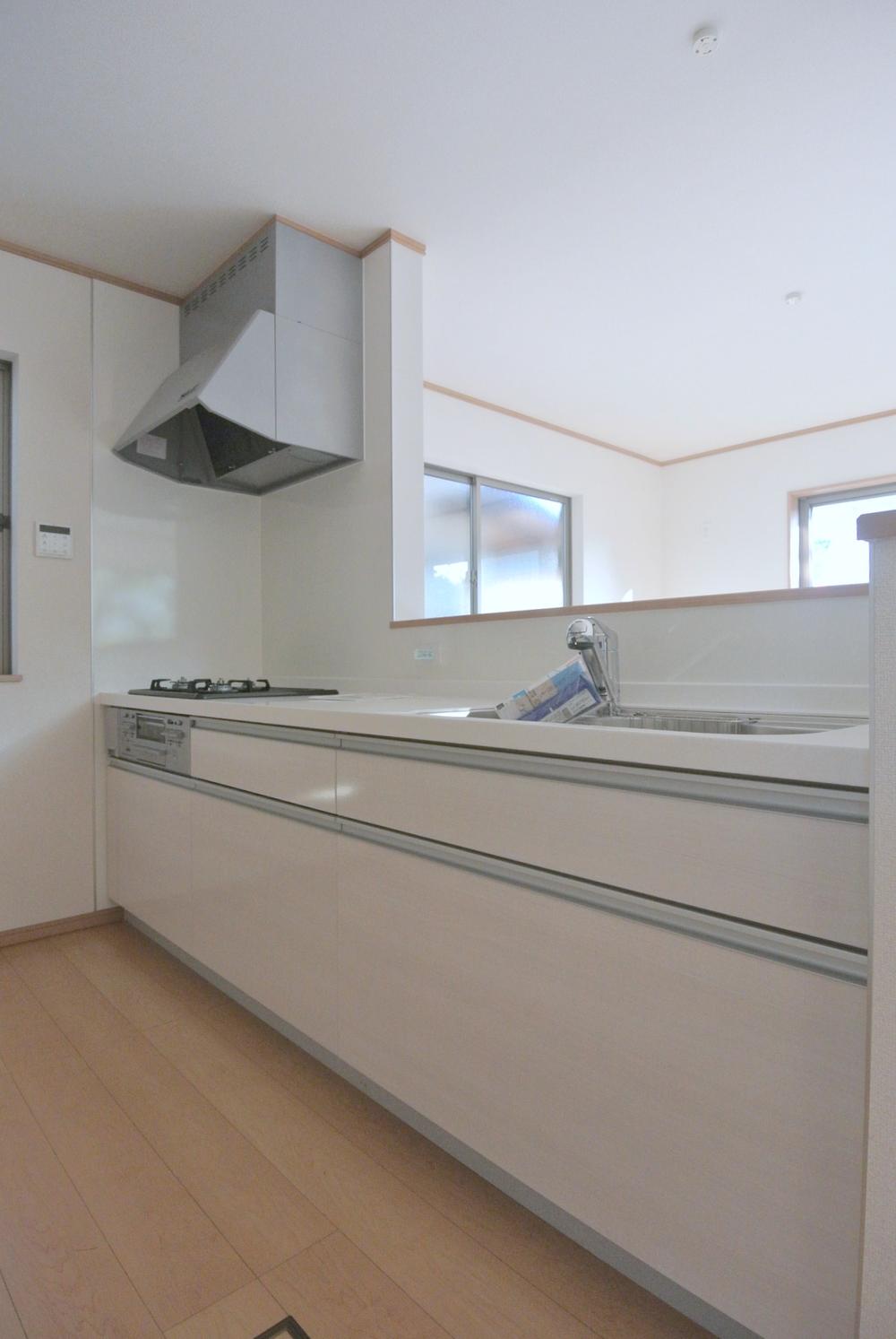 Same specifications photo (kitchen). Seller same specifications