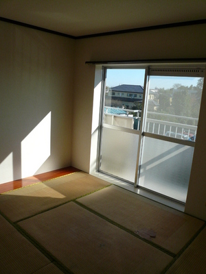 Living and room. It is a serene Japanese-style