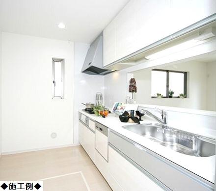 Same specifications photo (kitchen). (Kitchen construction cases)