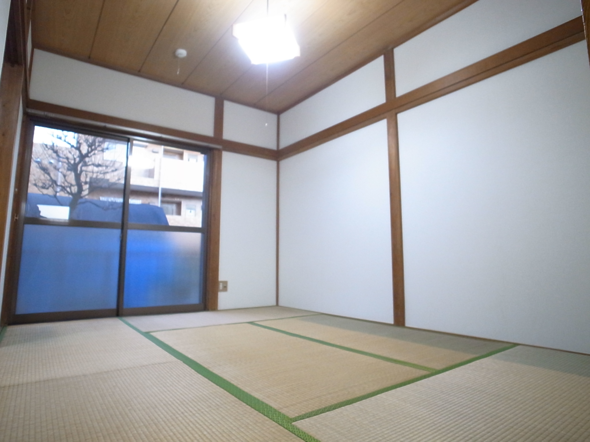 Living and room.  ◆ 6 tatami mat Japanese-style ◆