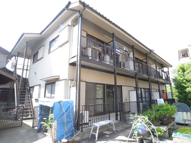 Building appearance. Old-fashioned Japanese-style apartment