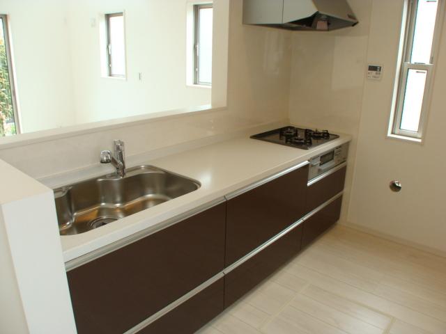 Same specifications photo (kitchen). Example of construction