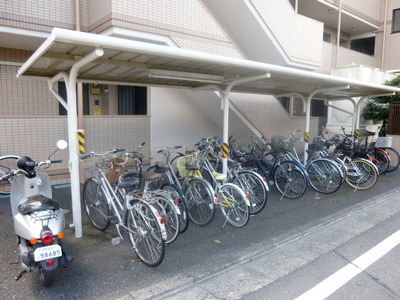 Other common areas. Bicycle Covered