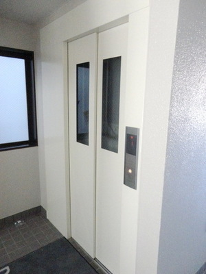 lobby. Elevator