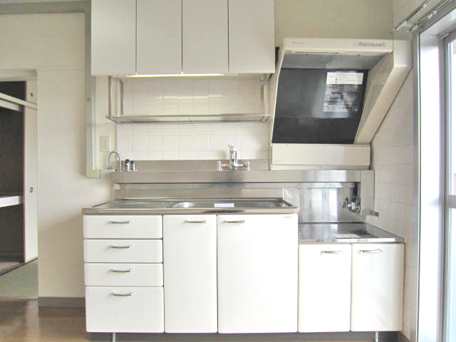 Kitchen. System kitchen