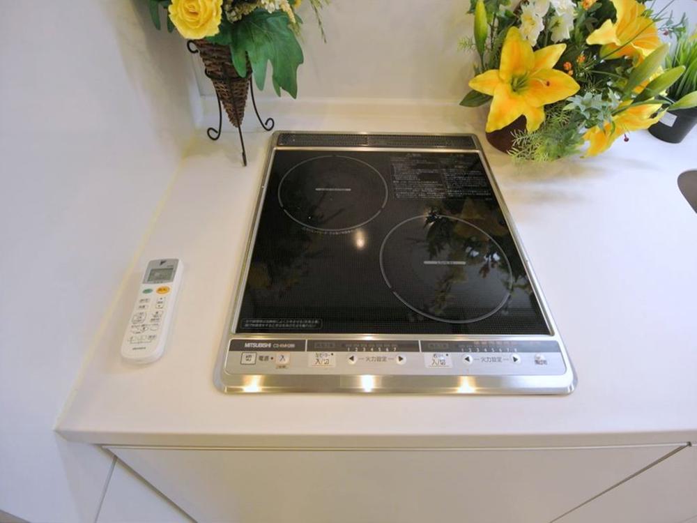 Kitchen. Selling local