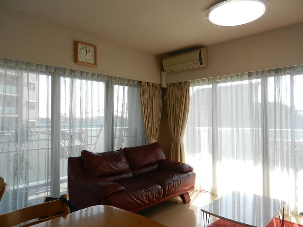 Living. Indoor (10 May 2013) Shooting