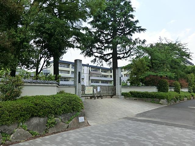 Primary school. Chofu Municipal Jindaiji to elementary school 788m
