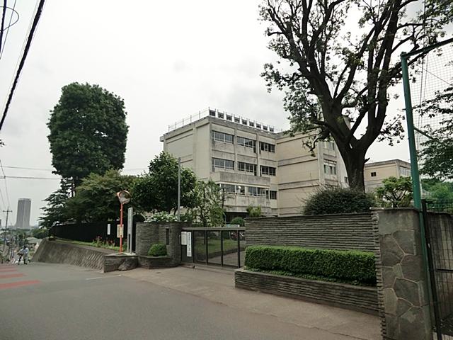 Junior high school. Kojiro 1186m until junior high school