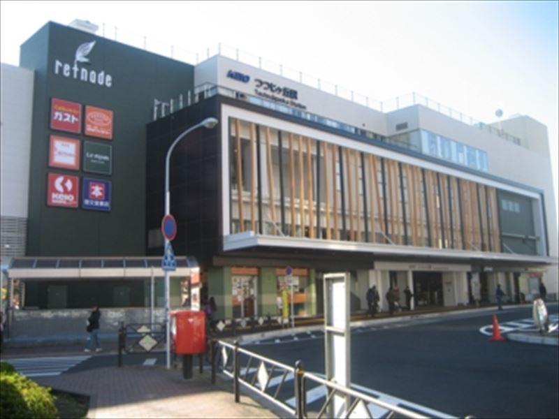 Shopping centre. 583m to Keio Ritonado azalea months hill