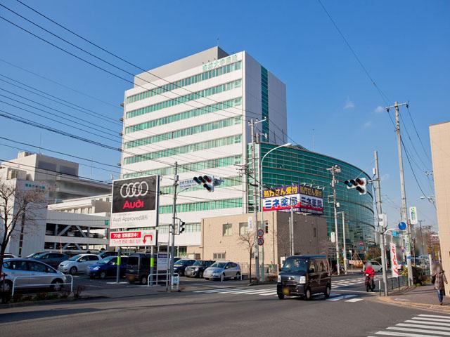 Hospital. Kyorin University School of Medicine comes to the hospital 960m