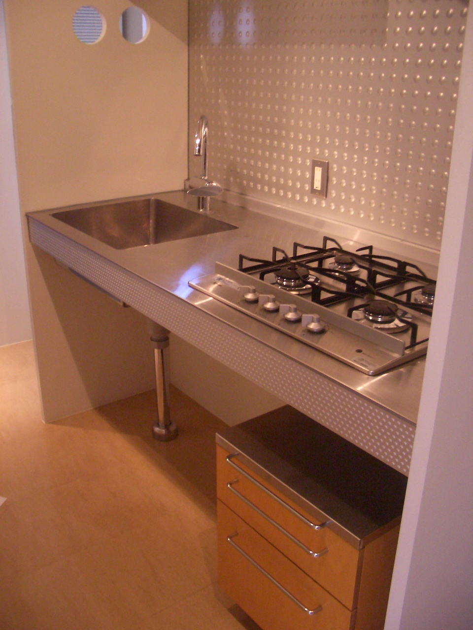 Kitchen. Station near ・ 2-minute walk designer Residence Ginza within walking distance!