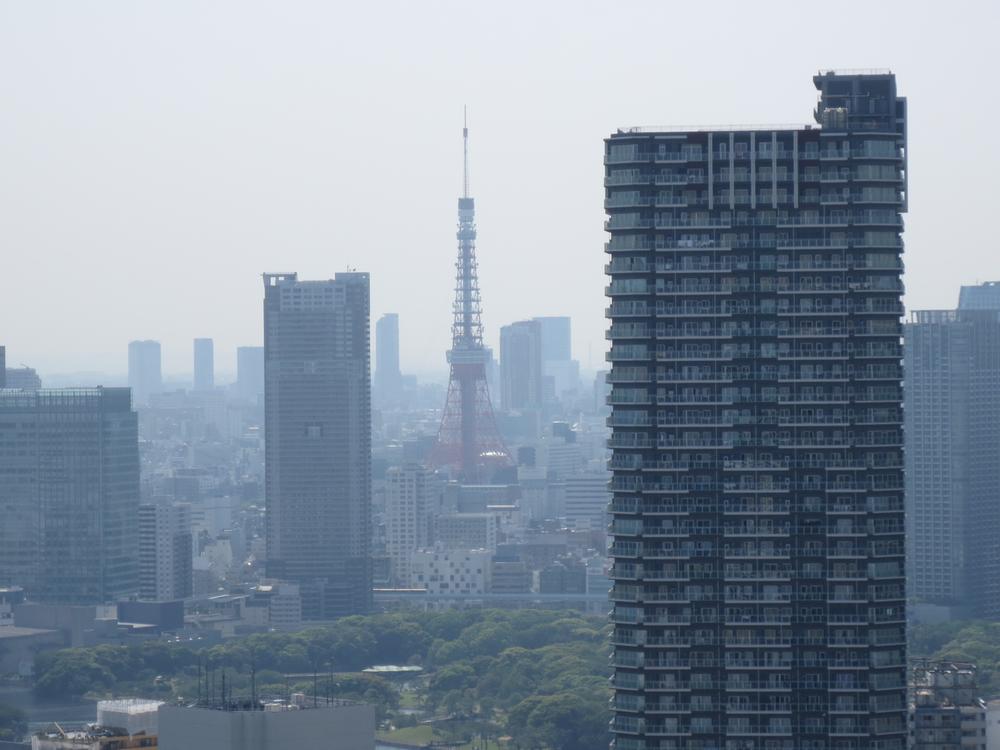 View photos from the dwelling unit. View from local (May 2013) Shooting