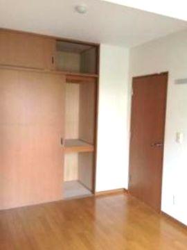 Receipt. Western style room