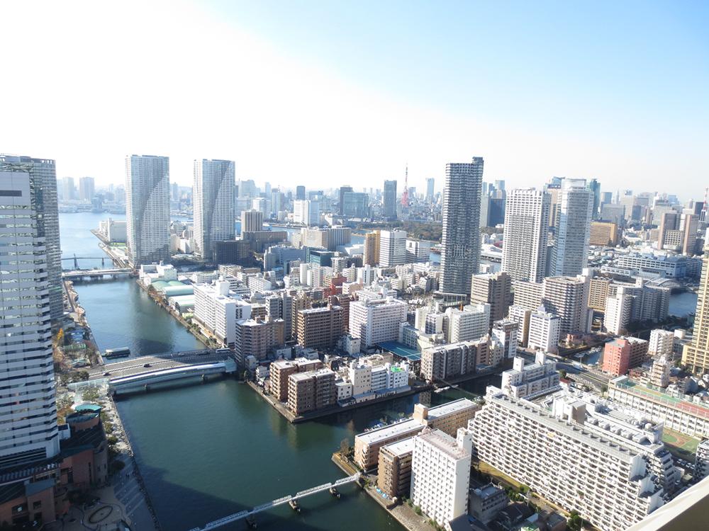 View photos from the dwelling unit. View from the site (December 2013) Shooting