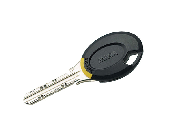 Security.  [Non-contact key system] Entrance of the auto-lock door unlock is, Non-contact type that can be operated by simply holding the key to the receiver. This is useful when coming home in big luggage. (Same specifications)