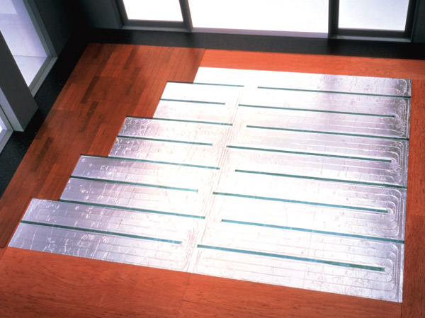 Other.  [TES hot water floor heating] living ・ The dining, Installing a floor heating that can heat the whole room from feet. To produce a clean indoor environment.