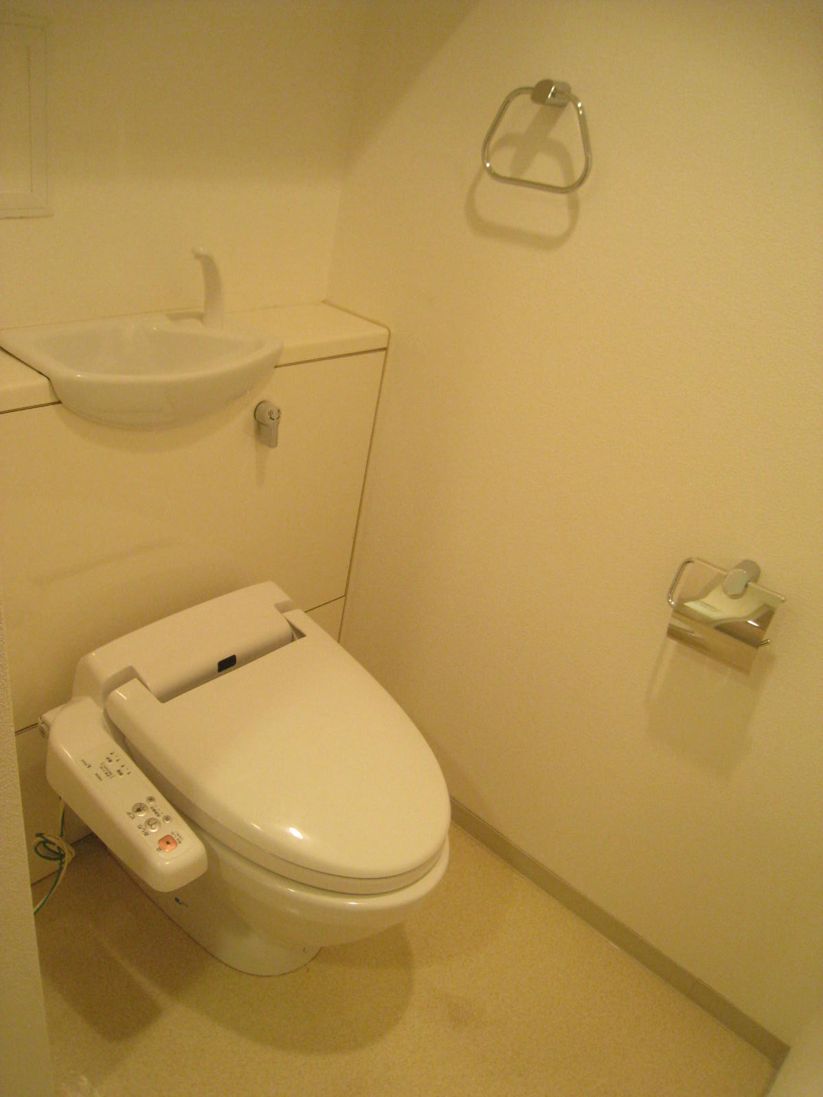 Toilet.  ☆ Key money 0 zero 0 free rent for one month with ☆