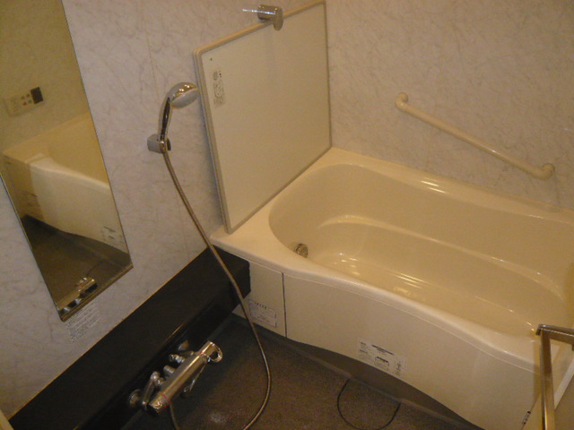 Bath. Reheating ・ Bathroom Dryer