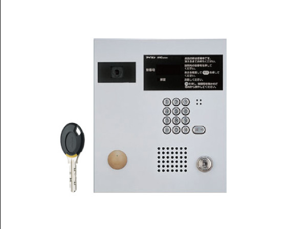Security.  [auto lock] You can see the visitor in the picture and sound at the monitor in a private part by a set intercom. After confirming, You can unlock the auto lock than proprietary part.  ※ Same specifications all of the following listed amenities of