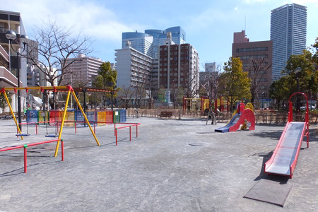 Surrounding environment. Tsukishima second children's park (about 90m / A 2-minute walk)