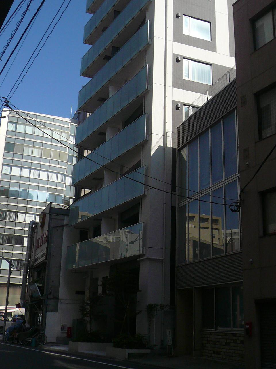 Local appearance photo. Local (10 May 2013) Shooting