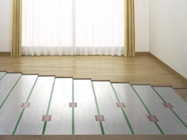 Other.  [TES hot water floor heating] Adopt the TES hot-water floor heating to warm the whole comfortably room from feet. Not pollute the indoor air, Because it does not blowing not Less than dust, Friendly heating in a quiet and clean body. (Same specifications)