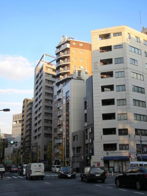 Local appearance photo. Local (11 May 2013) Shooting