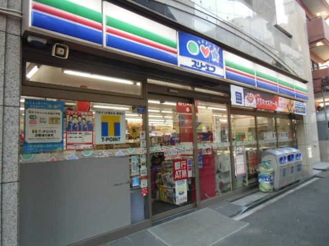 Convenience store. Three F 130m to Nihonbashi Nakasu shop