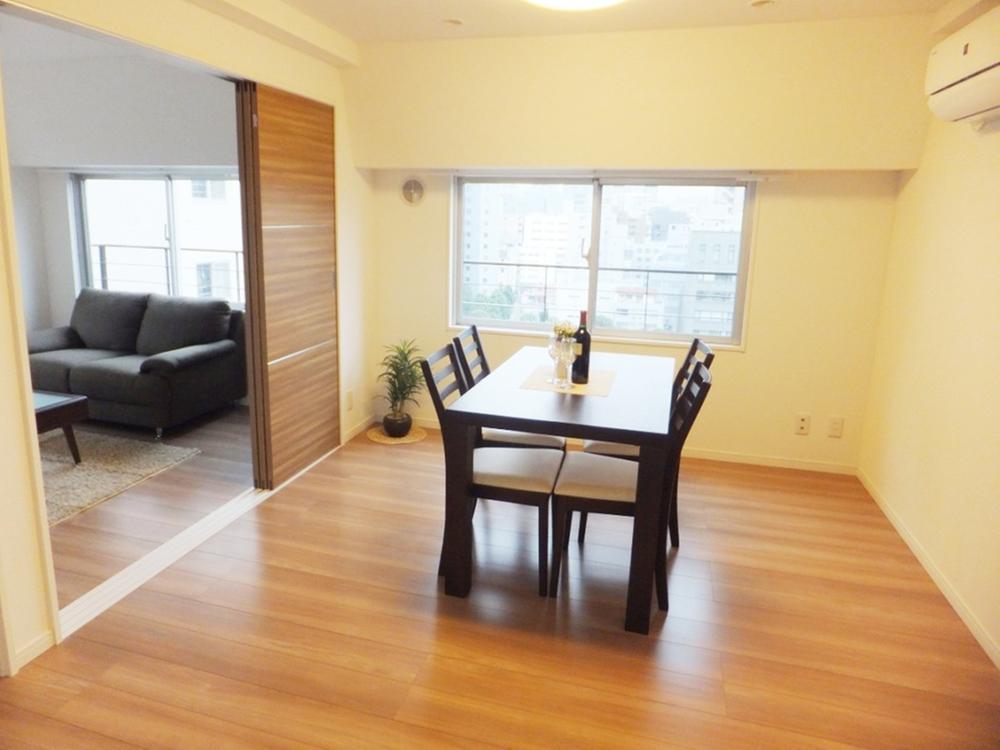 Living. Indoor (11 May 2013) Shooting