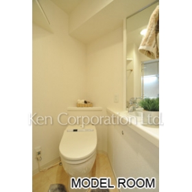 Washroom. Shoot the same type the fifth floor of the room. Specifications may be different.