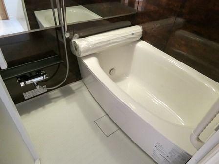 Bathroom. Add cooked ・ Unit bus with bathroom dryer