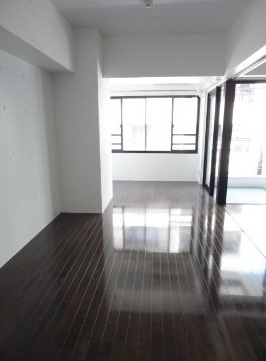 Living and room.  ☆ Security deposit and key money 50,000 yen only ☆ Ginza center area action within! 