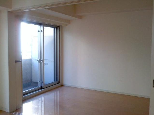 Non-living room. Bedroom plugging of light.