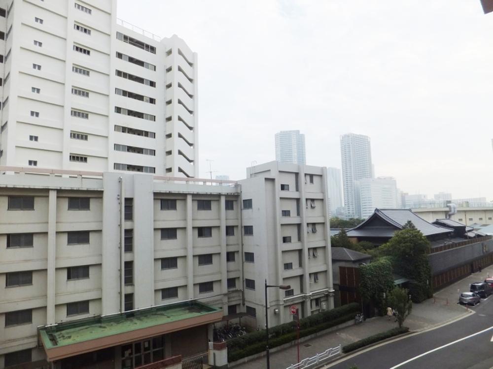 Balcony. View from the balcony (11 May 2013) Shooting