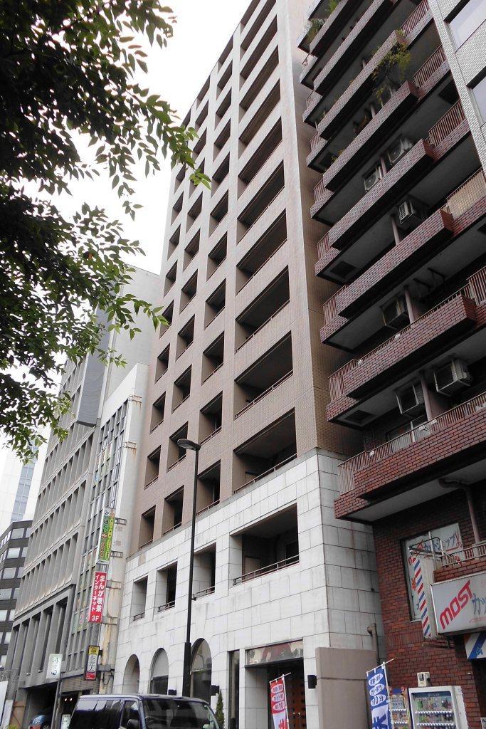 Local appearance photo. Ginza address. 2F is the southeast-facing room.