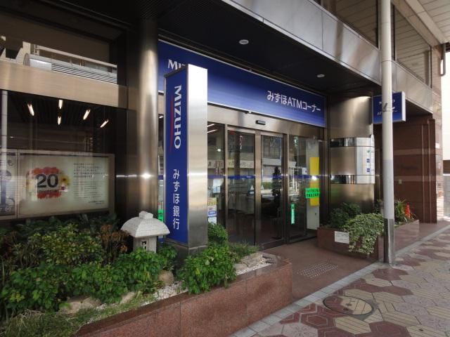 Bank. Mizuho 410m to Bank (Bank)