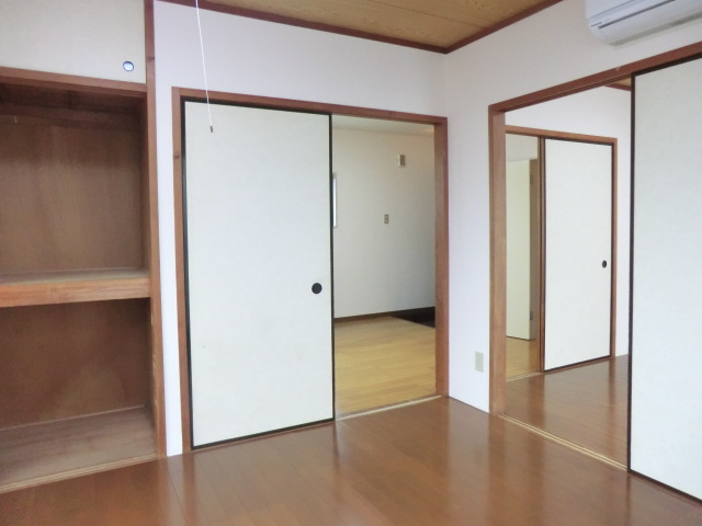 Living and room