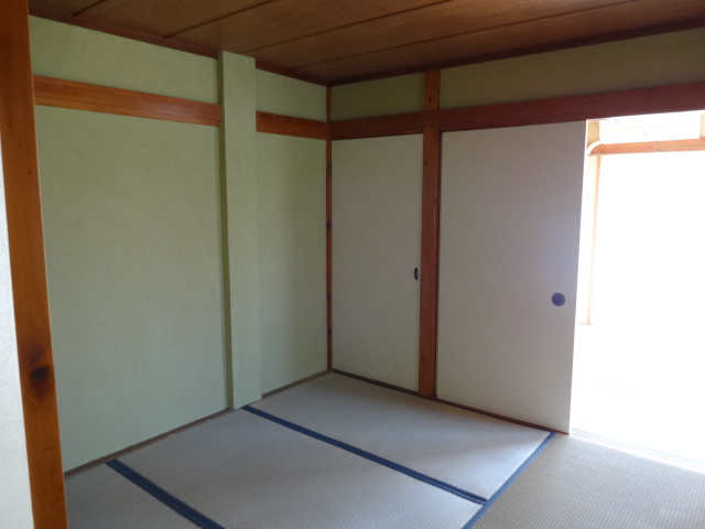 Living and room