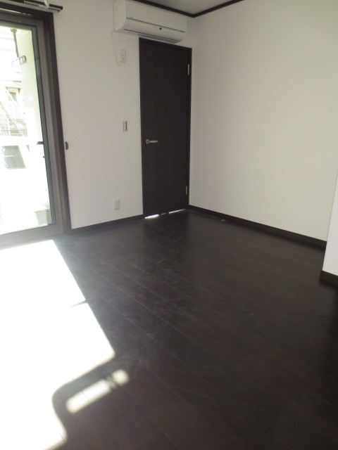 Living and room