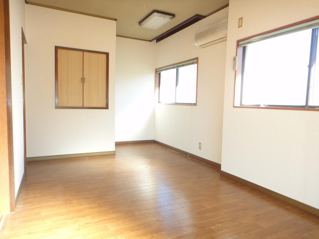 Living and room