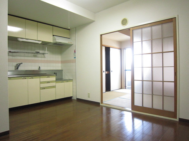 Living and room