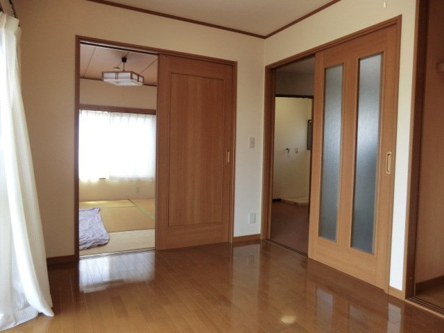 Living and room