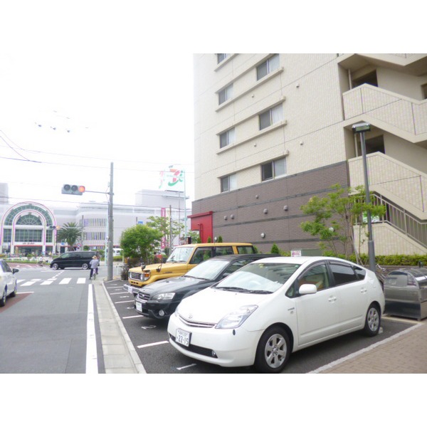 Parking lot