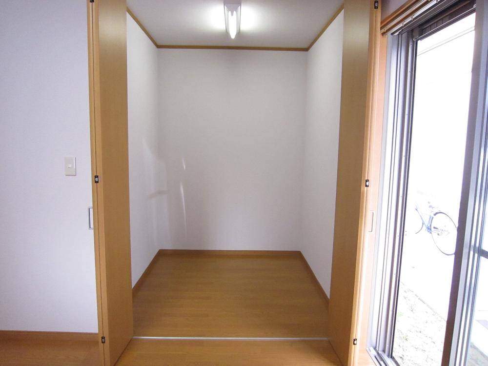 Receipt. ■ 1 Kaiyoshitsu 6 Pledge of walk-in closet
