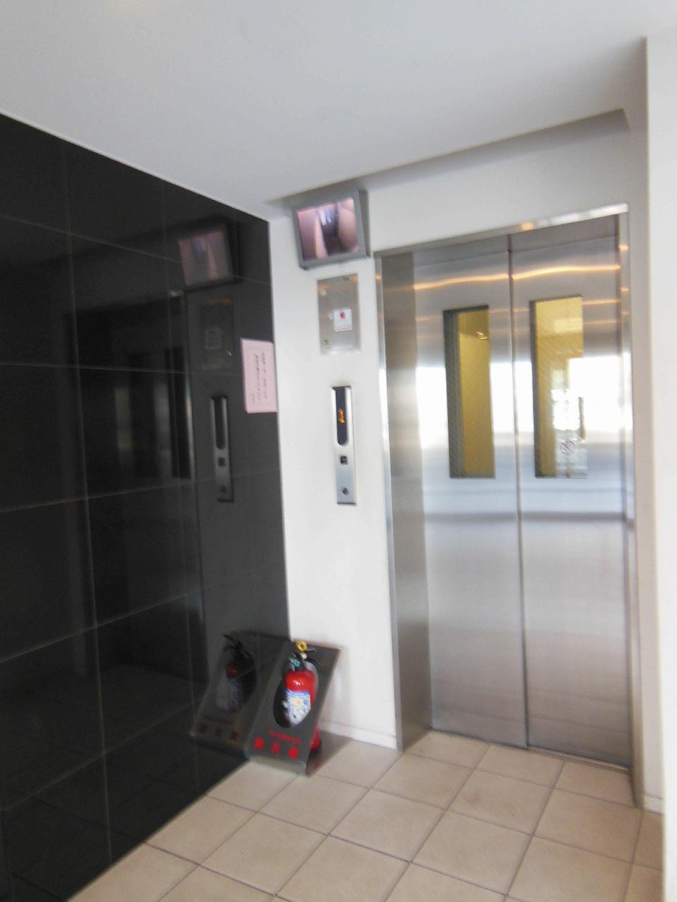 Other common areas. The first floor elevator landing.