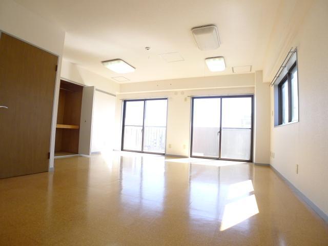 Other room space